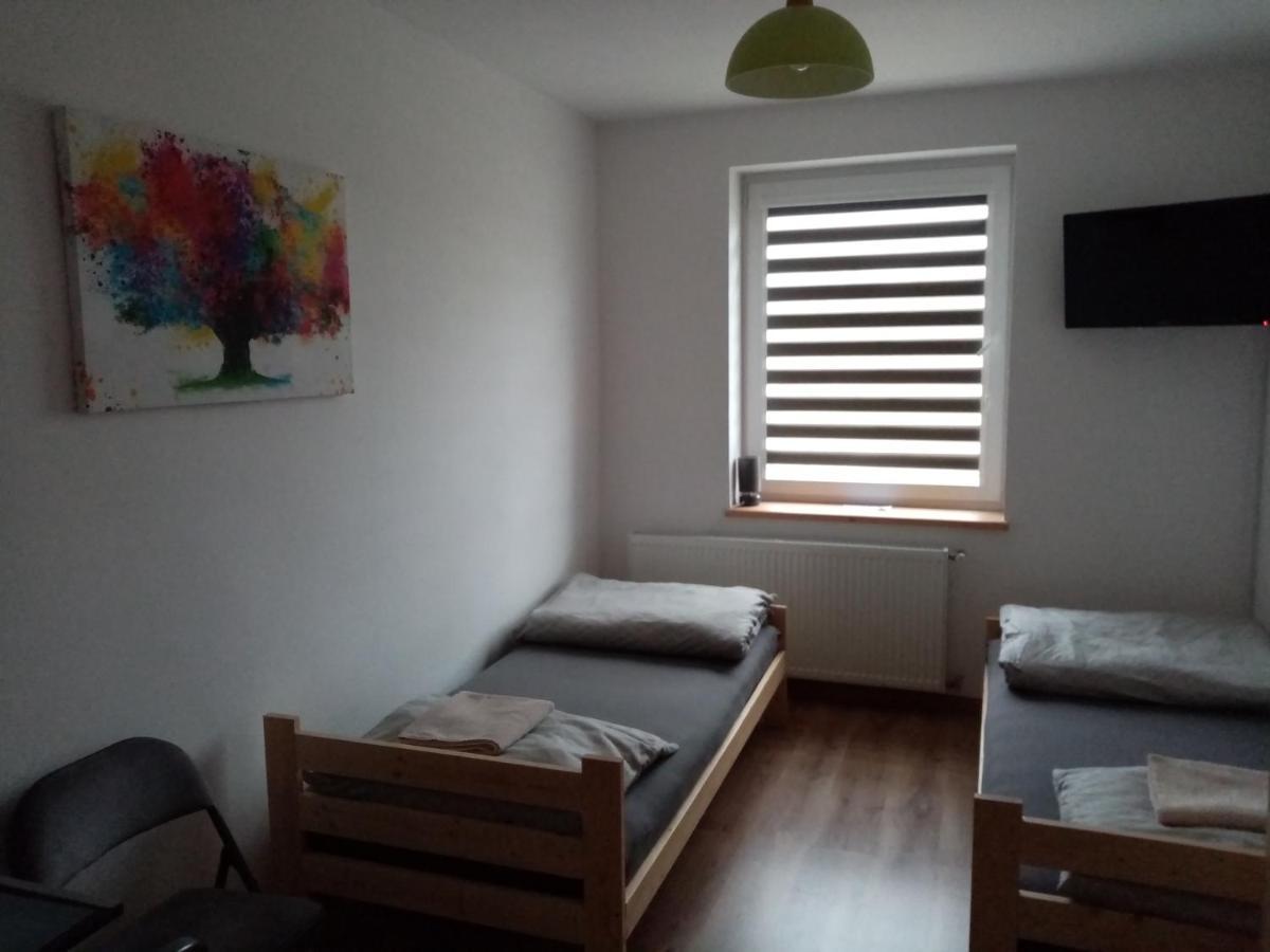 Apartamento Przy Lawendowej Świebodzice Exterior foto